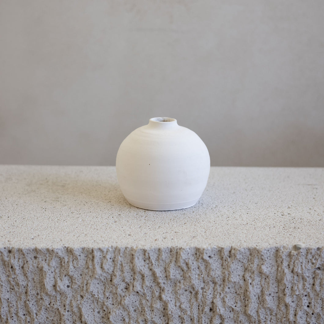 Rounded porcelain bud vase